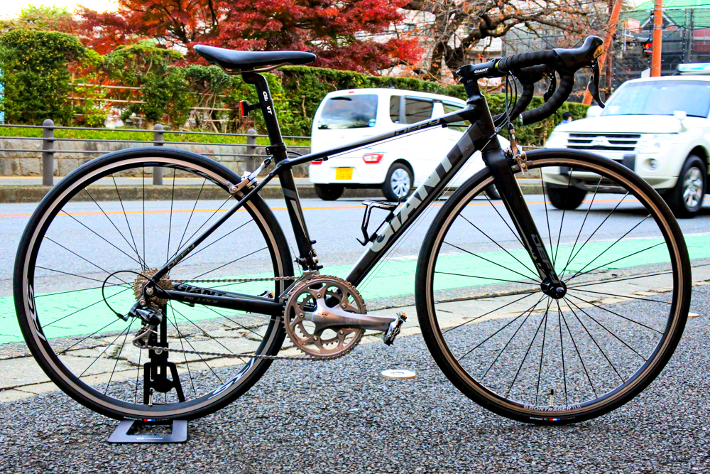 ロードバイク Giant DEFY 4 ジャイアント - 自転車本体