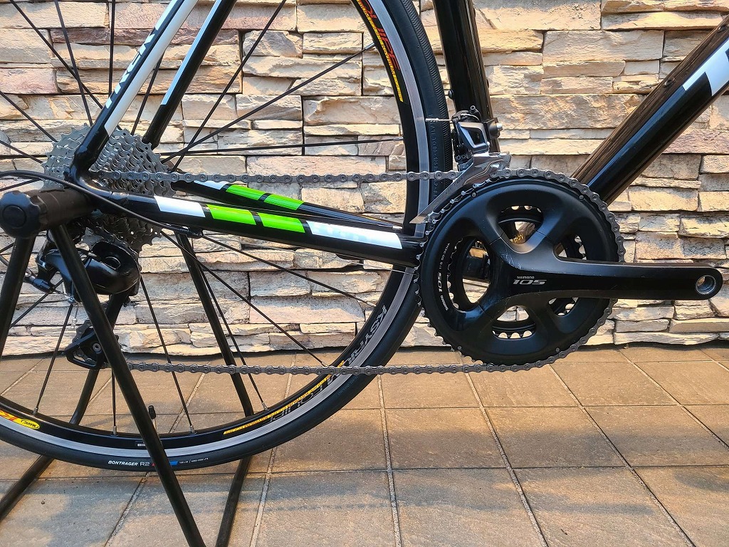 TREK Madone 2.3 ロードバイク カスタム可能 TREK Madone 2.3 ロードバイク カスタム可能