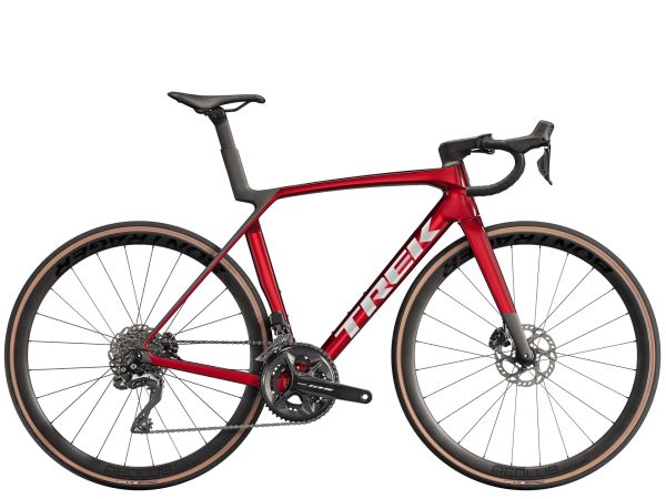 2025 Madone SL 6 / Crimson