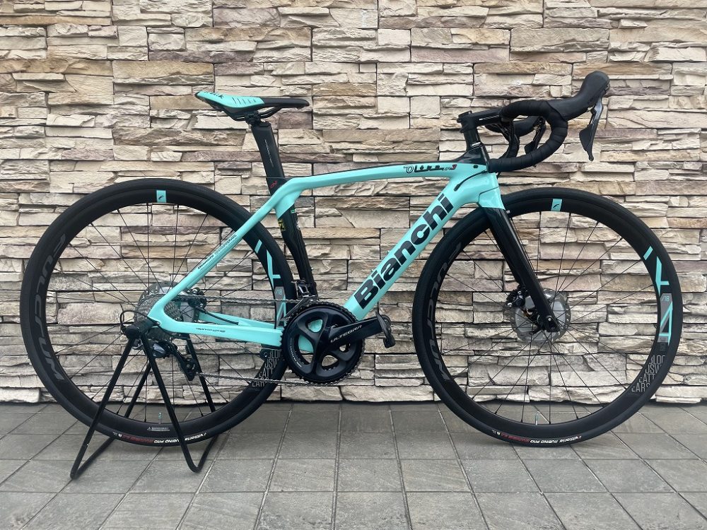 Bianchiのミドルグレードカーボンロードをラインナップしました。