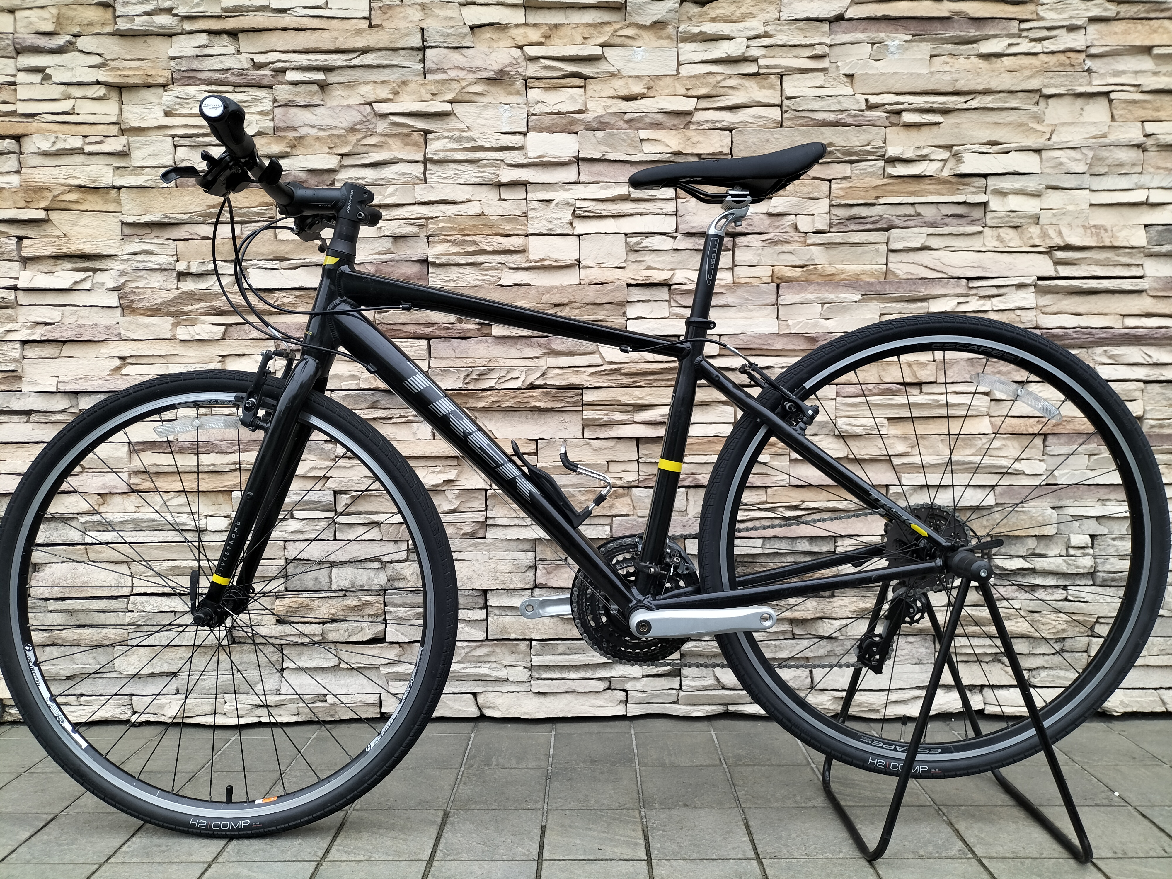 【直接引取】TREK 7.2 FX　トレック クロスバイク 直接引取】TREK 7.2 FXトレック クロスバイク